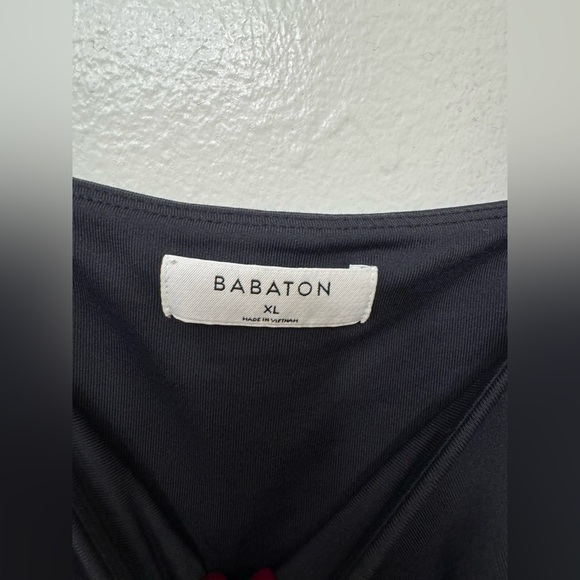 Aritzia Babaton Contour Square Neck Bodysuit | Sleek Women’s Fitted Bodysuit - Picture 9 of 11